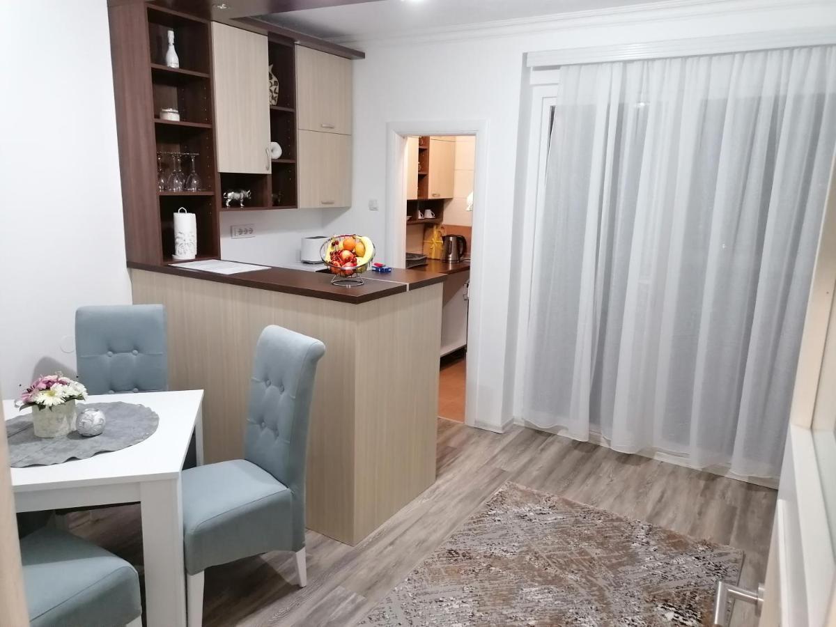 Vemiur Apartment Čačak Екстериор снимка