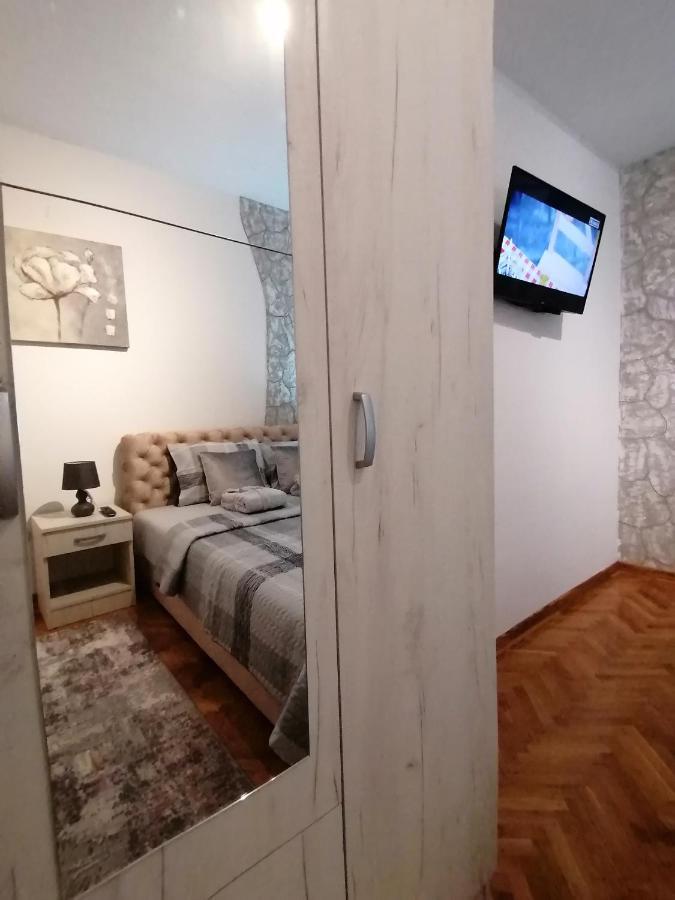 Vemiur Apartment Čačak Екстериор снимка