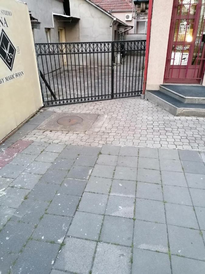 Vemiur Apartment Čačak Екстериор снимка