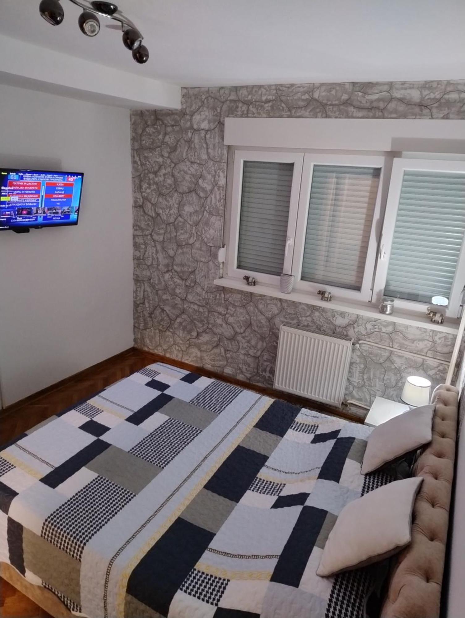 Vemiur Apartment Čačak Екстериор снимка